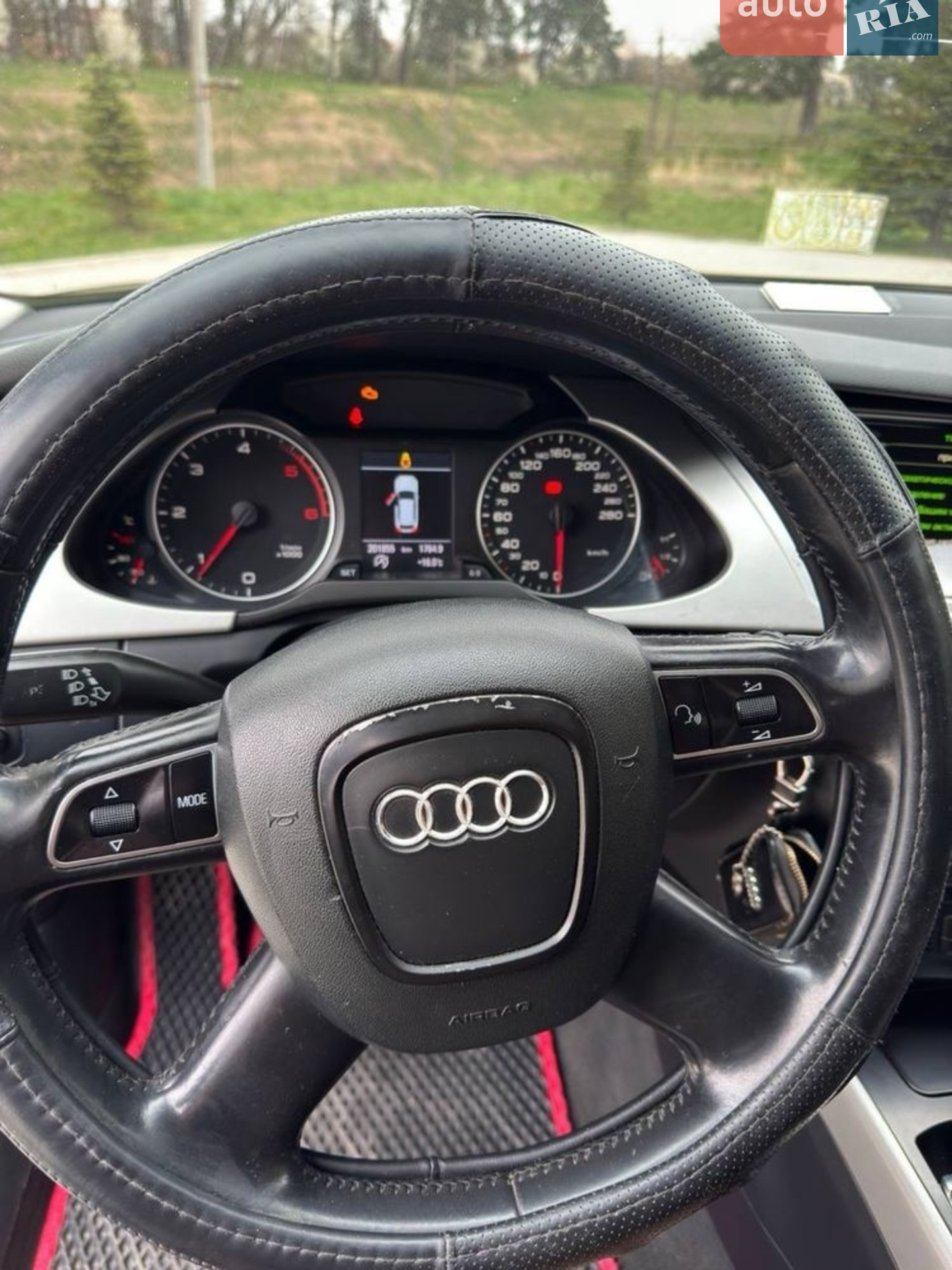 2011 Audi A4 - мініатюра 4