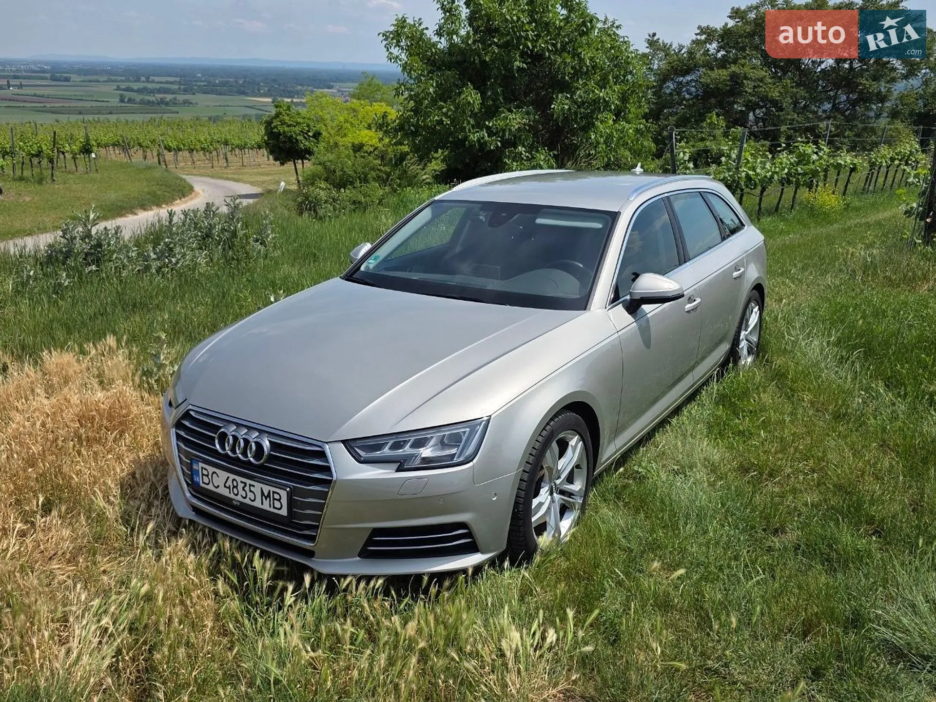 2017 Audi A4 - мініатюра 2
