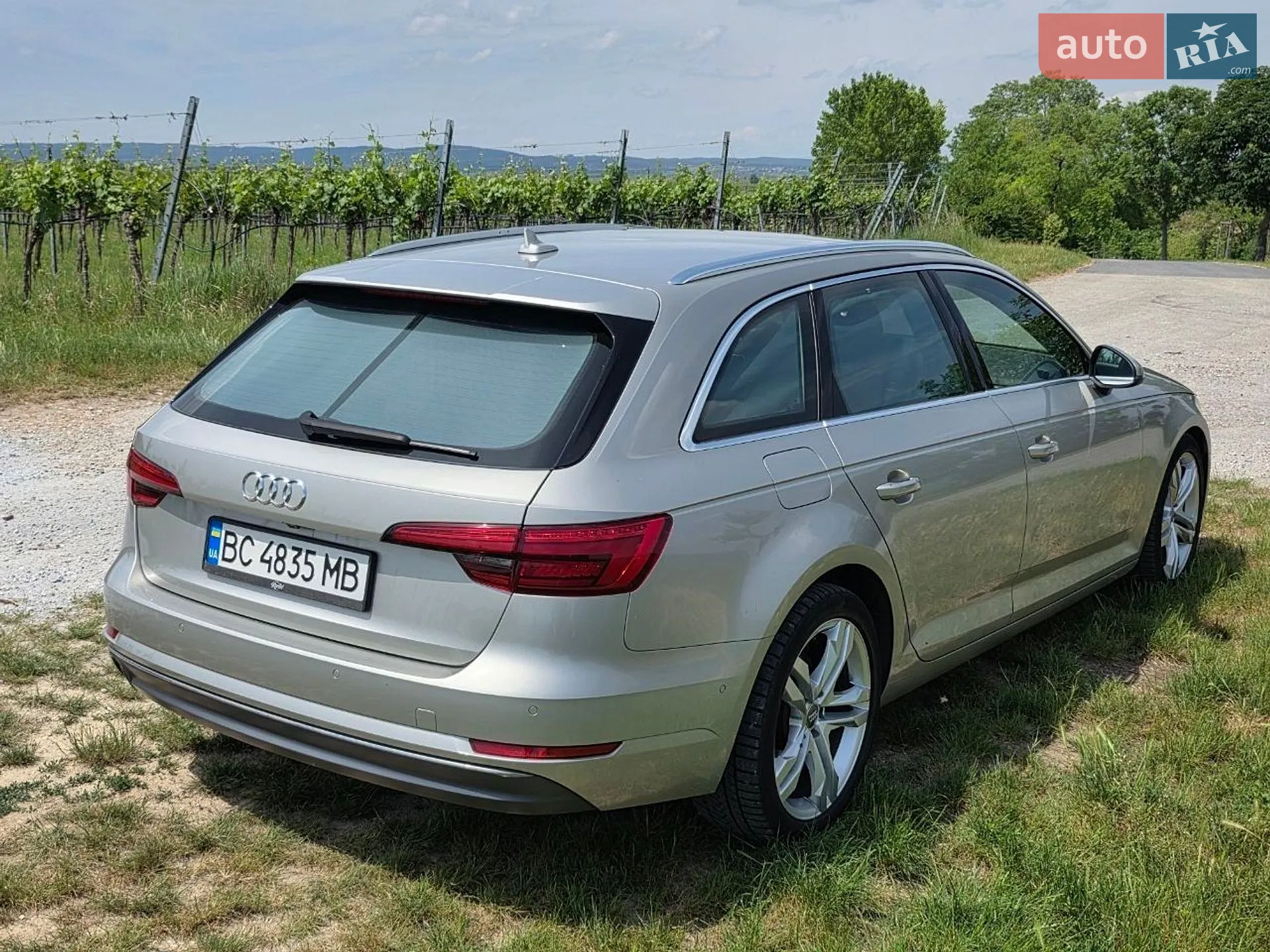 2017 Audi A4 - мініатюра 8