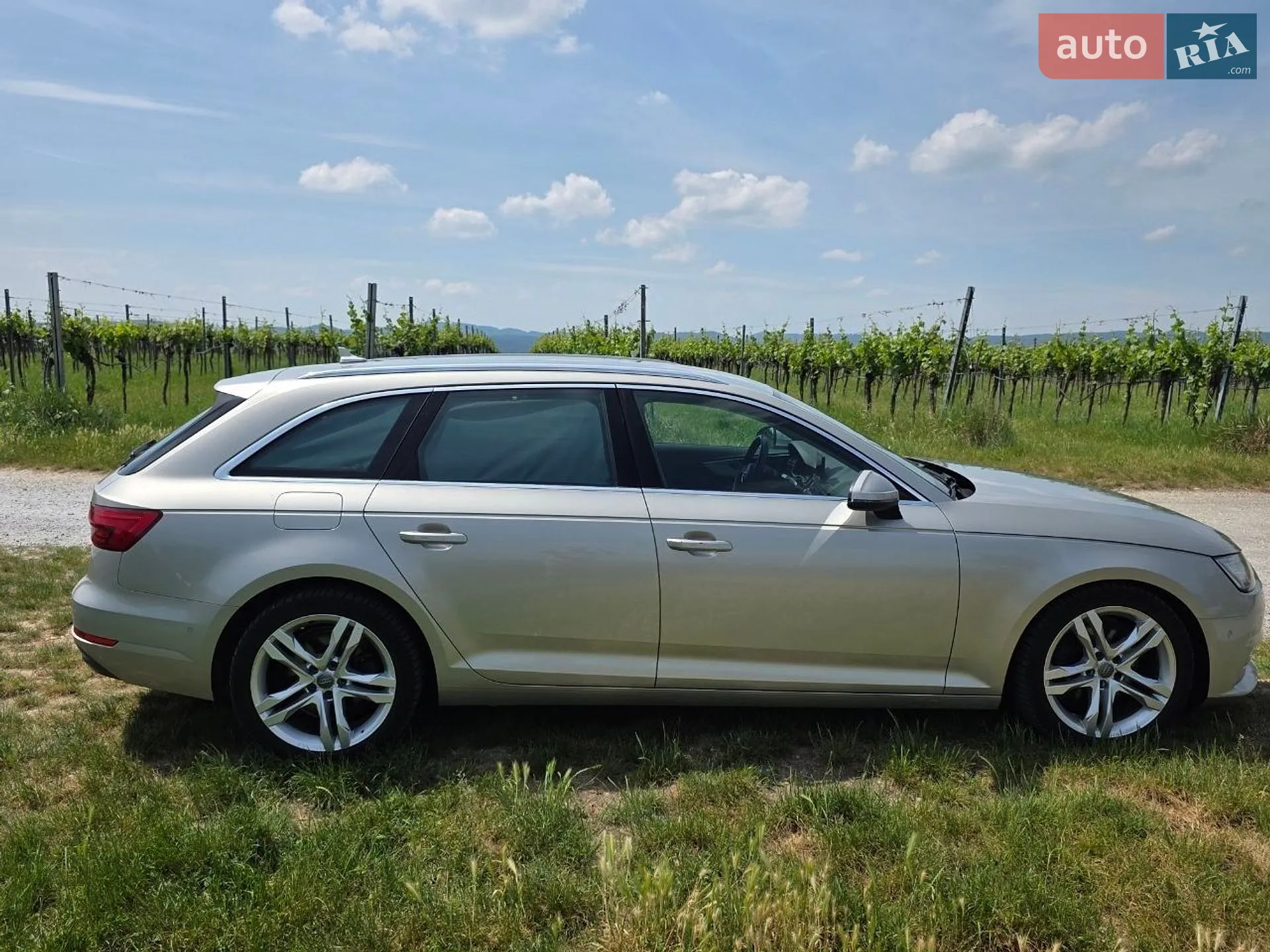 2017 Audi A4 - мініатюра 9