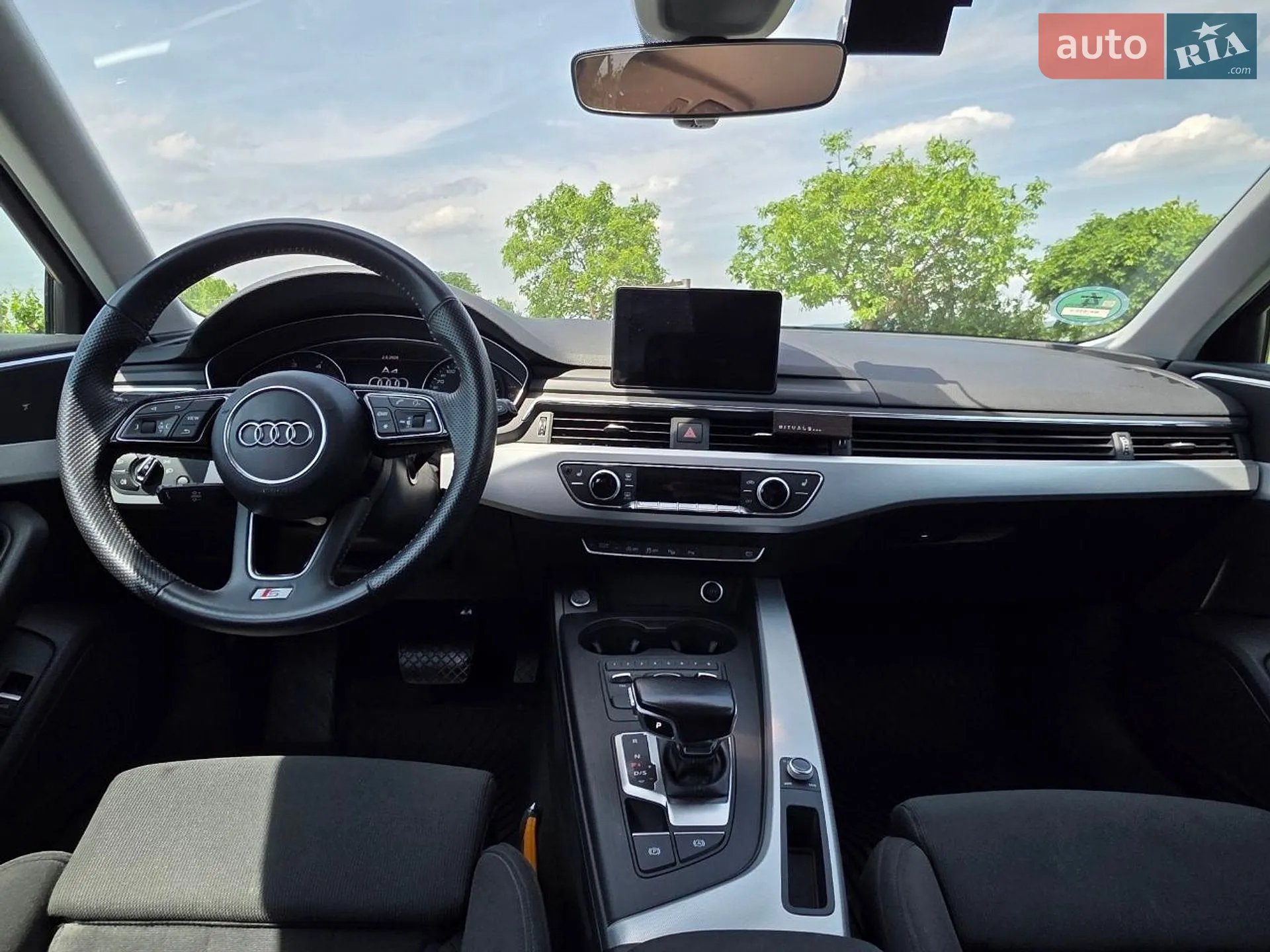 2017 Audi A4 - мініатюра 32