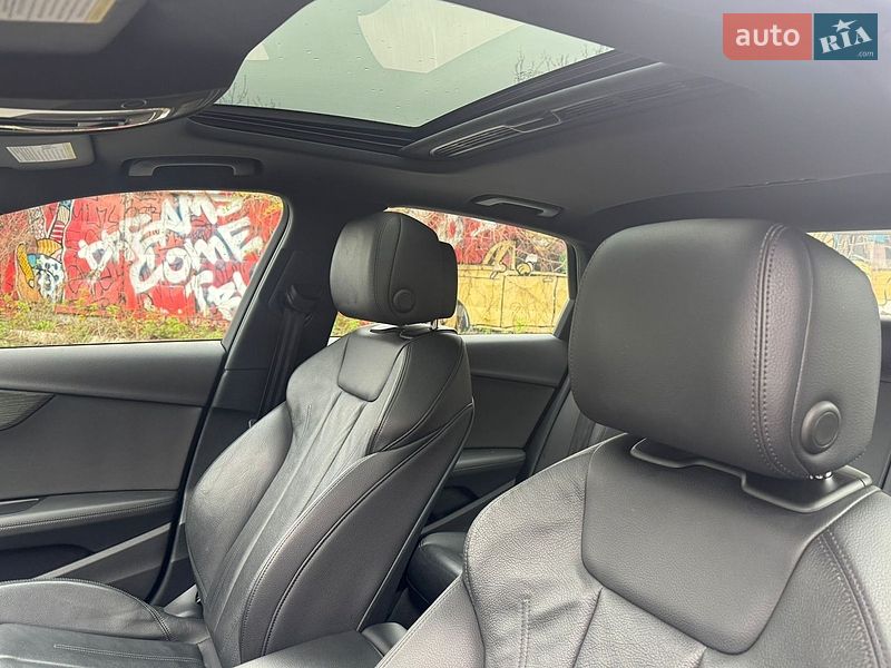 Седан Audi A4 2019 в Харкові