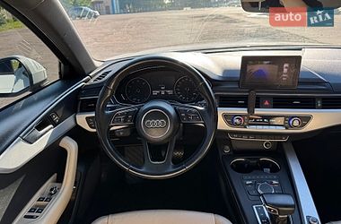 Седан Audi A4 2017 в Киеве