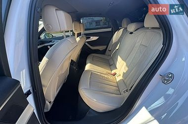 Седан Audi A4 2017 в Киеве