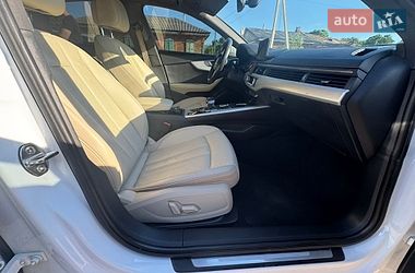Седан Audi A4 2017 в Киеве