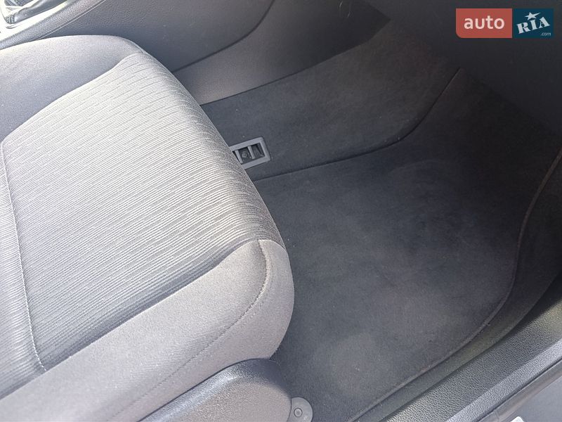 Седан Audi A4 2006 в Сарнах фото 56 Седан Audi A4 2006 в Сарнах