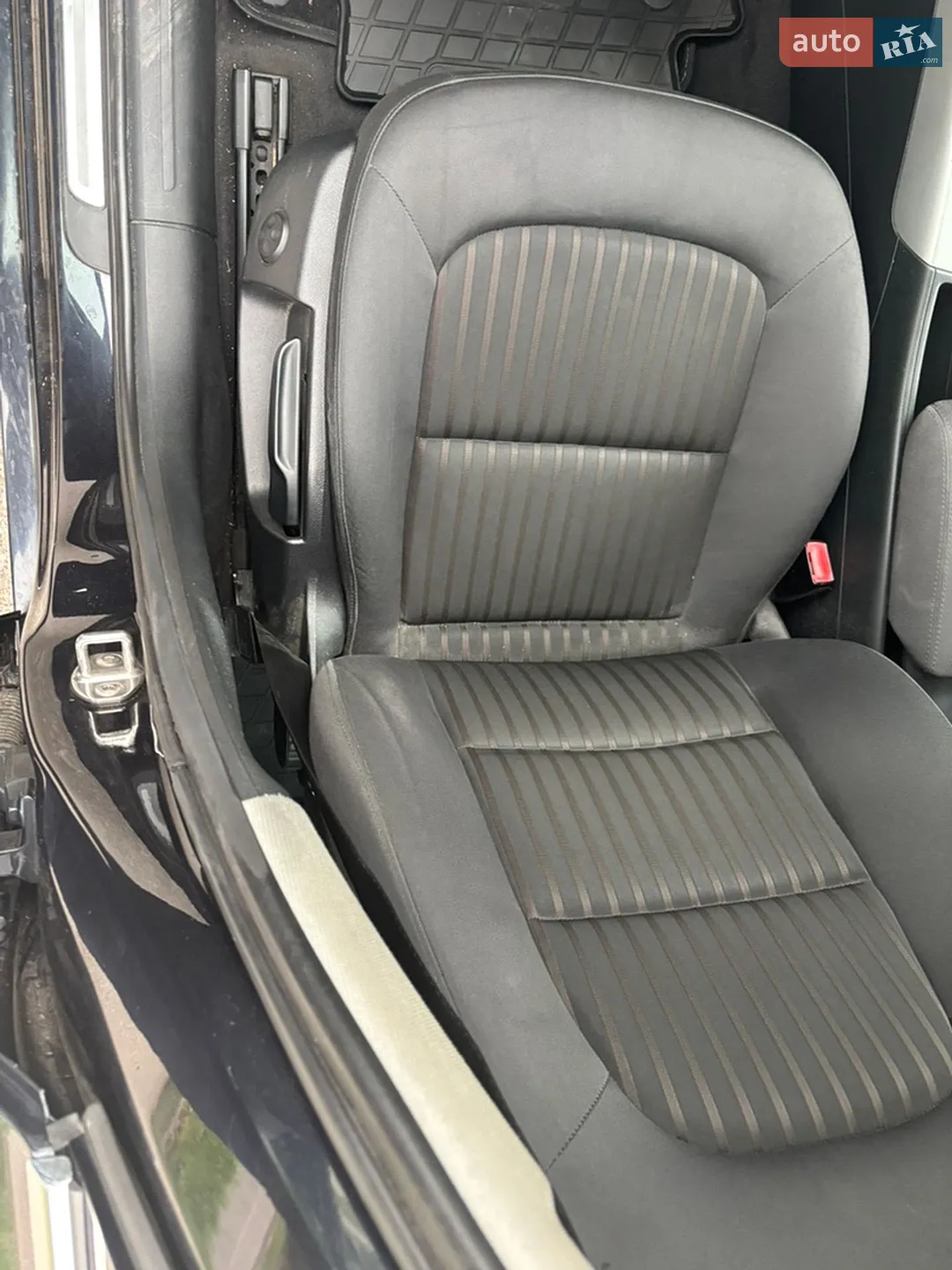 2011 Audi A4 - мініатюра 11