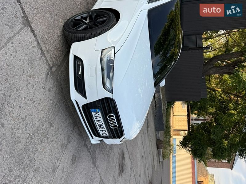 Седан Audi A4 2012 в Николаеве