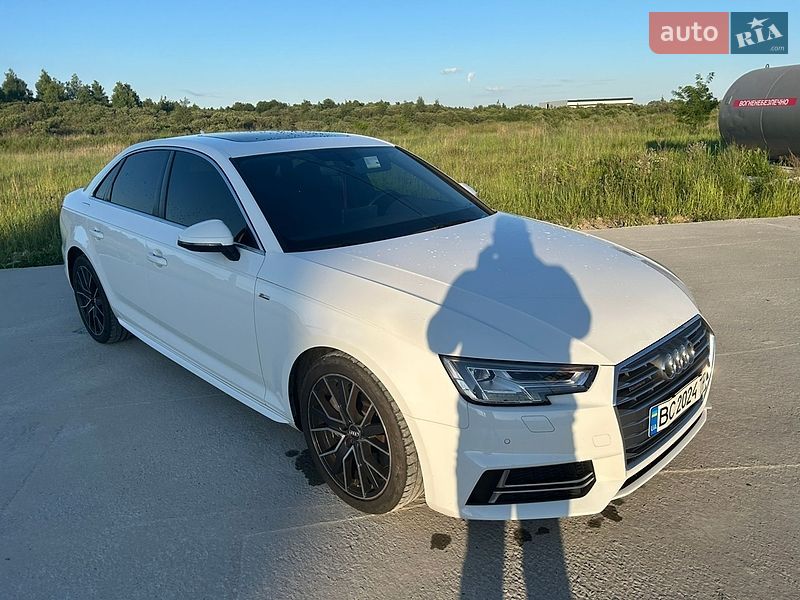 Седан Audi A4 2018 в Львове