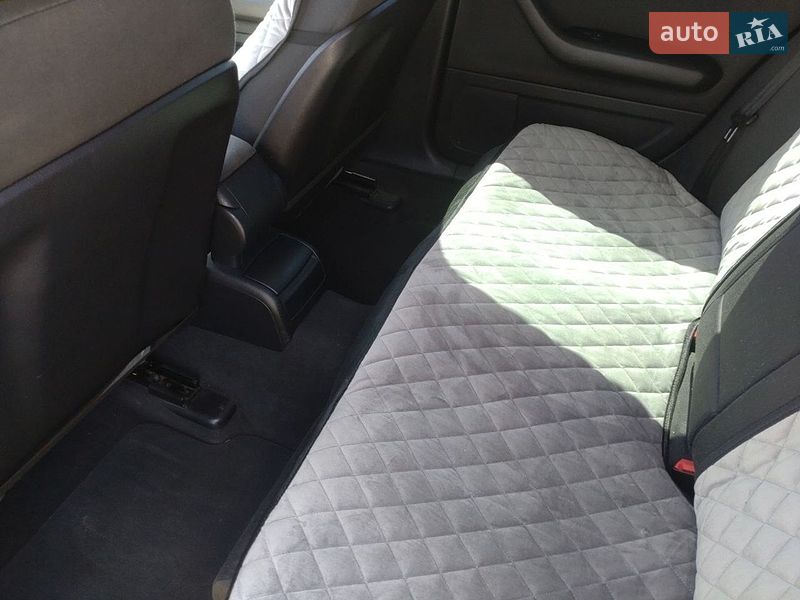 Универсал Audi A4 2005 в Межгорье