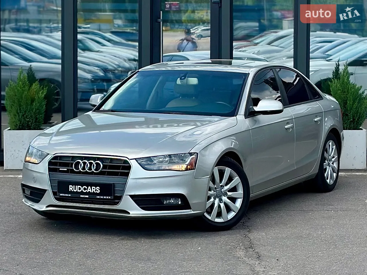 2012 Audi A4 - мініатюра 37