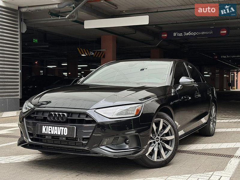 Седан Audi A4 2021 в Києві