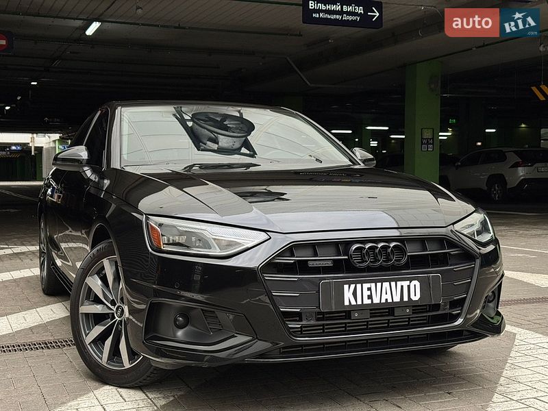 Седан Audi A4 2021 в Києві