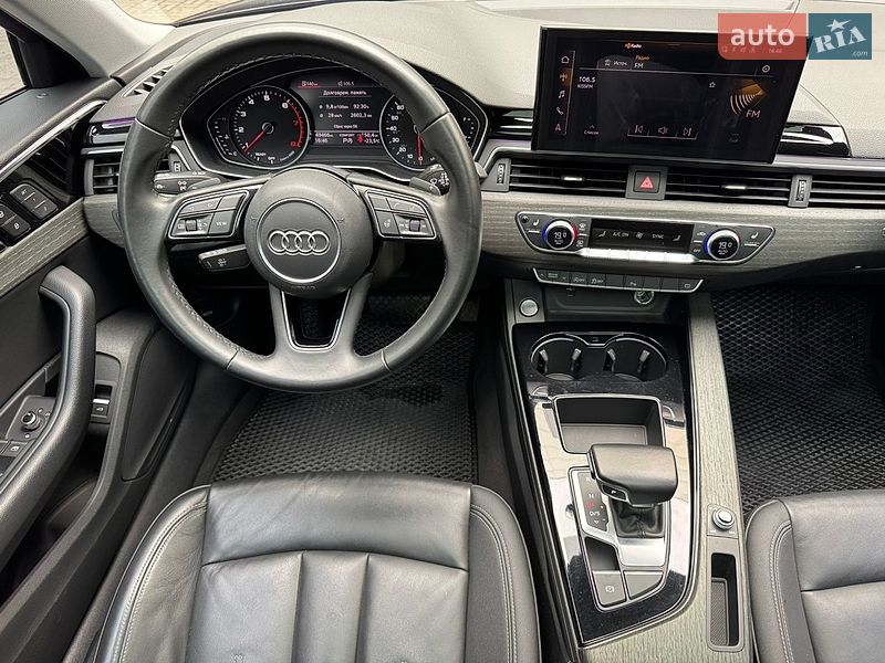 Седан Audi A4 2021 в Києві
