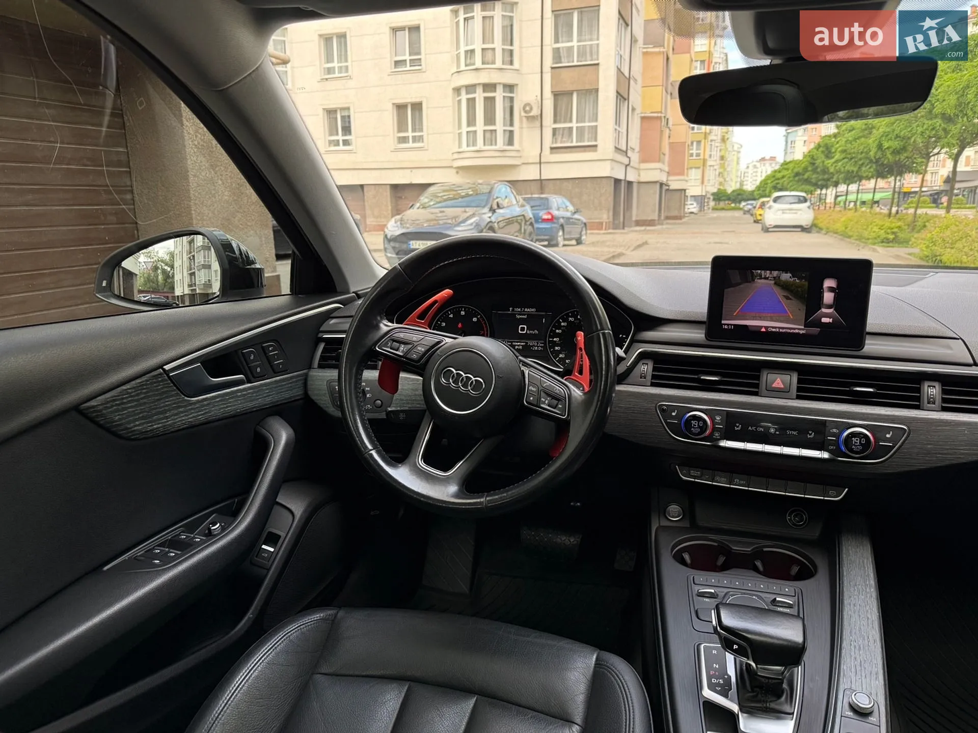 2016 Audi A4 - мініатюра 10