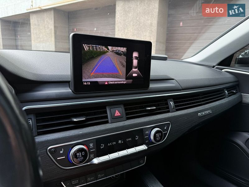Седан Audi A4 2016 в Івано-Франківську
