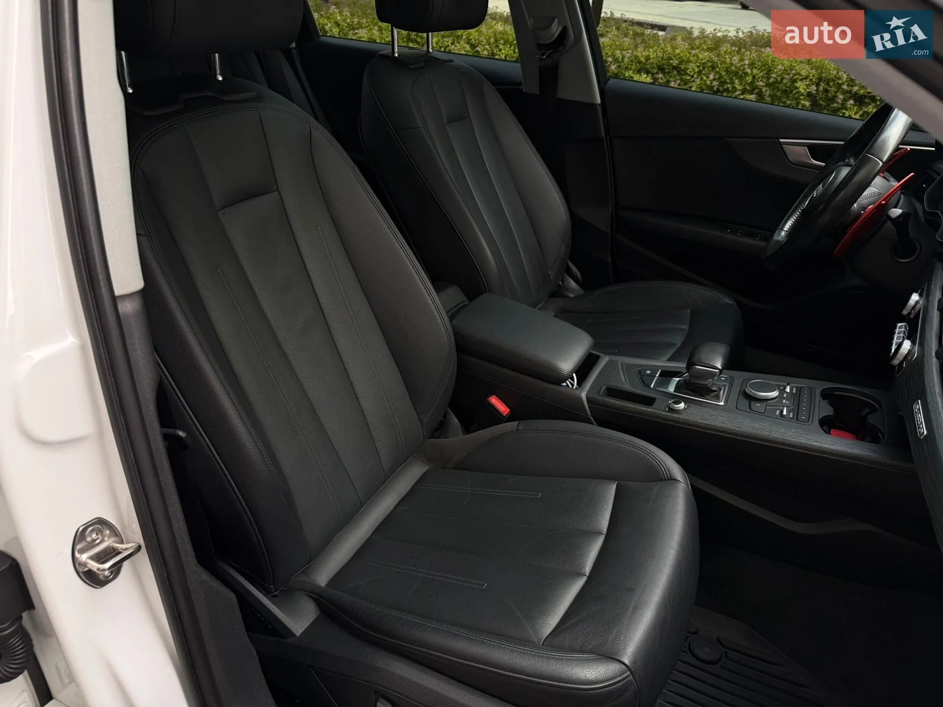 2016 Audi A4 - мініатюра 16