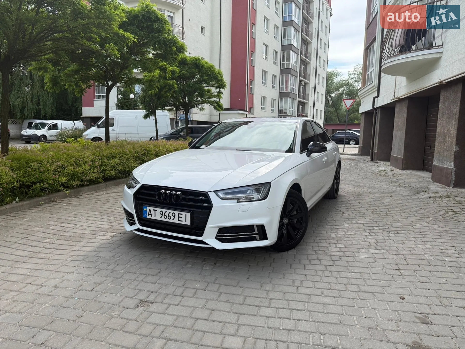 2016 Audi A4 - мініатюра 24