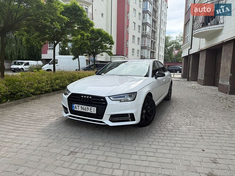 Седан Audi A4 2016 в Івано-Франківську
