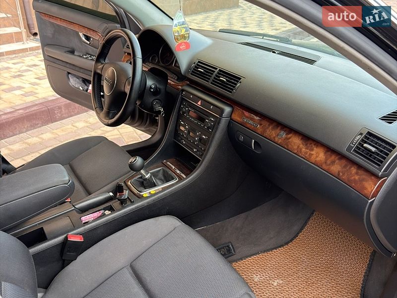 Универсал Audi A4 2002 в Измаиле фото 6 Универсал Audi A4 2002 в Измаиле