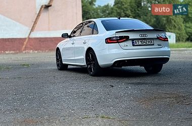 Седан Audi A4 2015 в Бурштыне