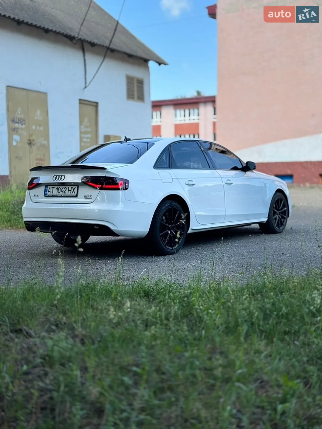 2015 Audi A4 - мініатюра 16