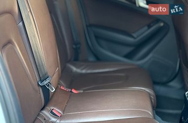 Седан Audi A4 2015 в Бурштыне