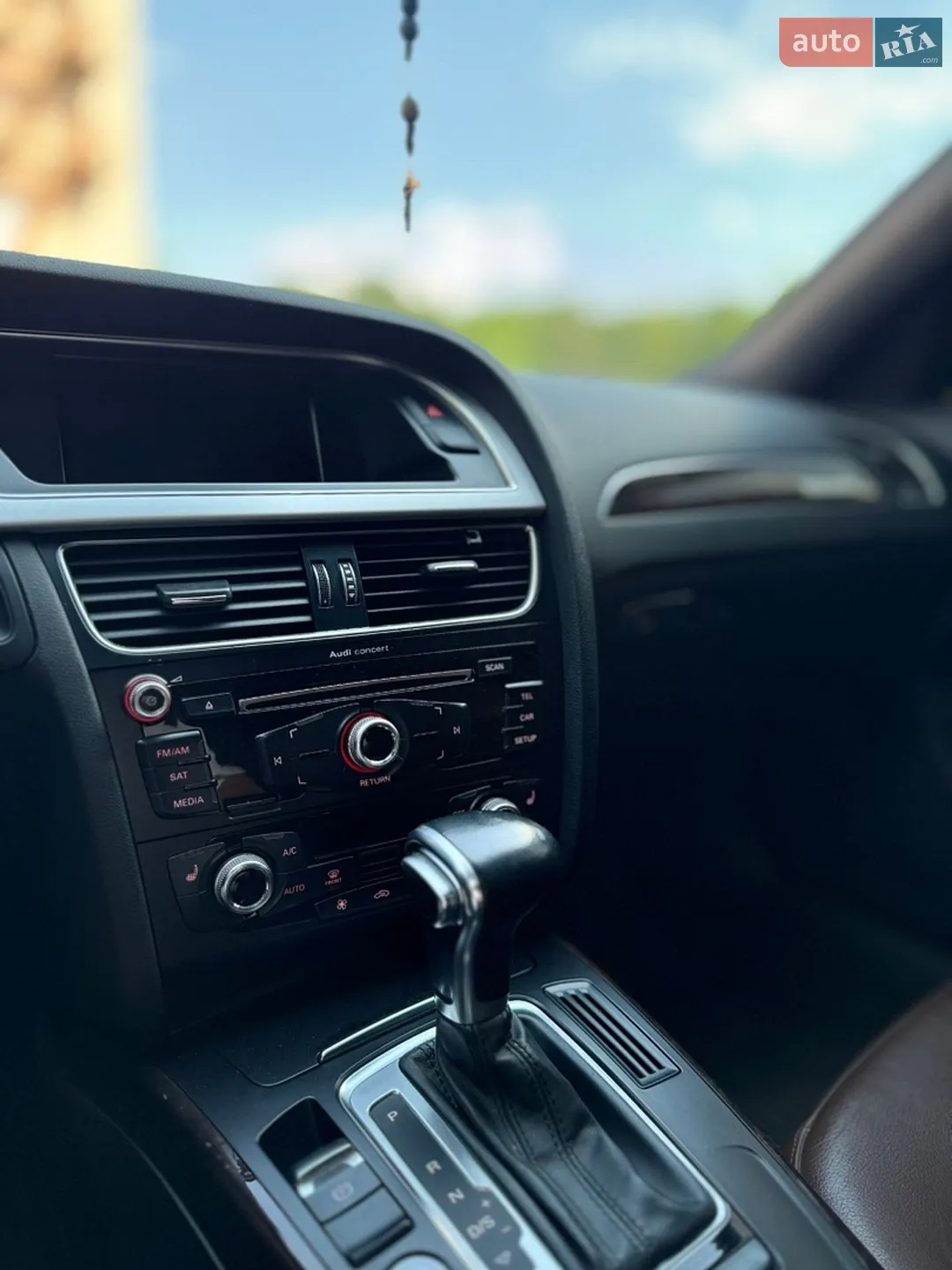 2015 Audi A4 - мініатюра 29