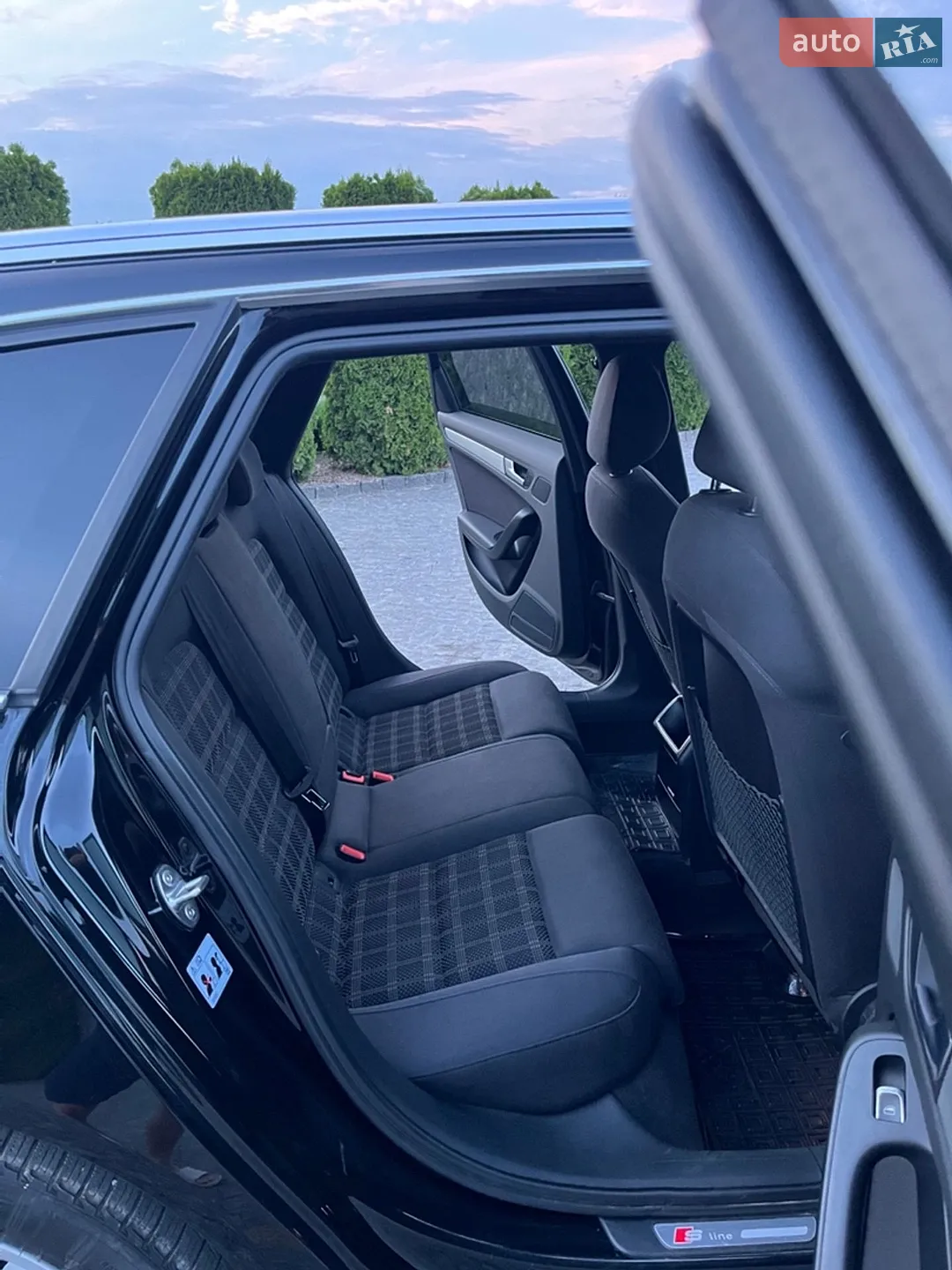 2013 Audi A4 - мініатюра 18