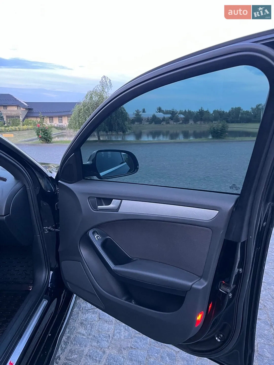 2013 Audi A4 - мініатюра 20