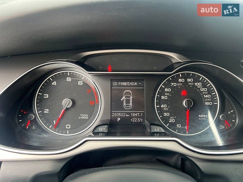 Седан Audi A4 2012 в Львове