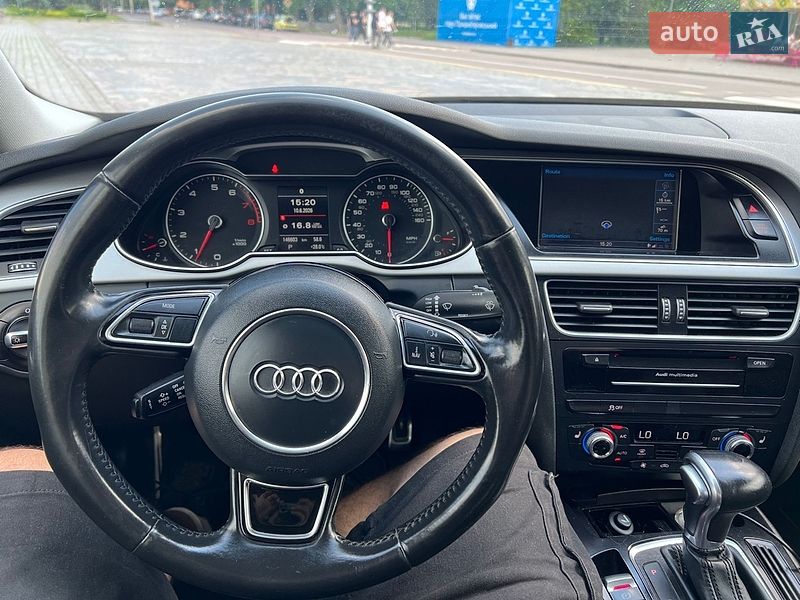 Седан Audi A4 2015 в Кременчуці
