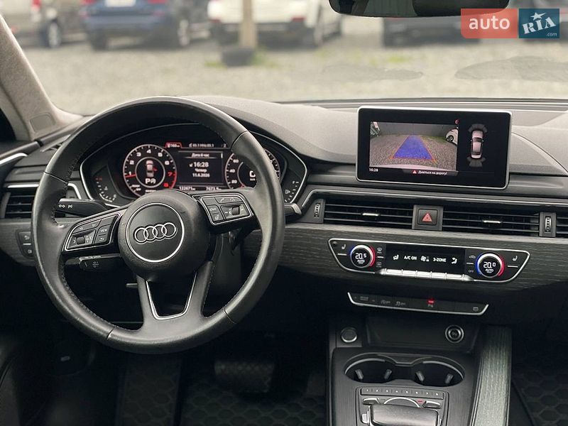 Седан Audi A4 2017 в Чернівцях