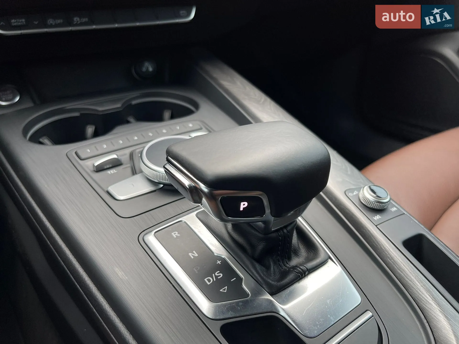 2016 Audi A4 - мініатюра 64