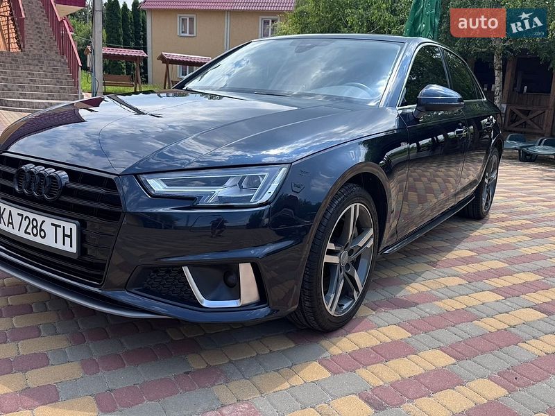 Седан Audi A4 2016 в Василькове