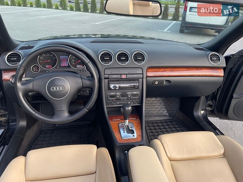 Кабриолет Audi A4 2004 в Виннице
