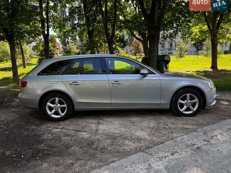 Універсал Audi A4 2014 в Києві