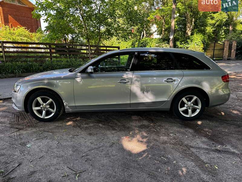 Універсал Audi A4 2014 в Києві