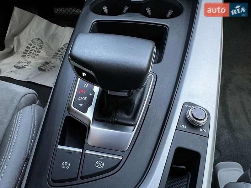 Универсал Audi A4 2020 в Киеве фото 32 Универсал Audi A4 2020 в Киеве