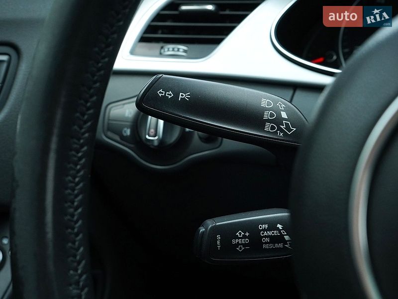 Універсал Audi A4 2015 в Одесі