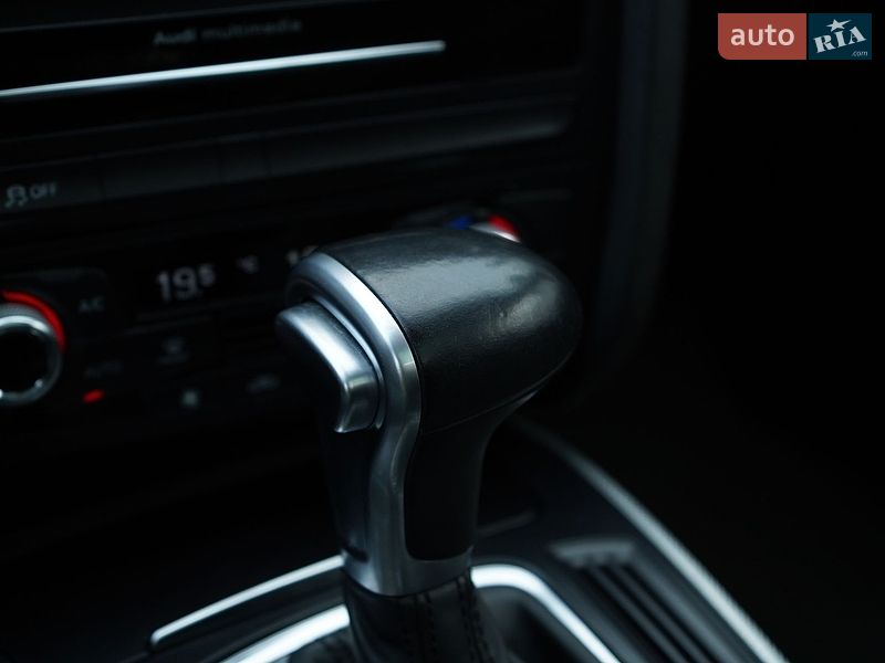 Універсал Audi A4 2015 в Одесі