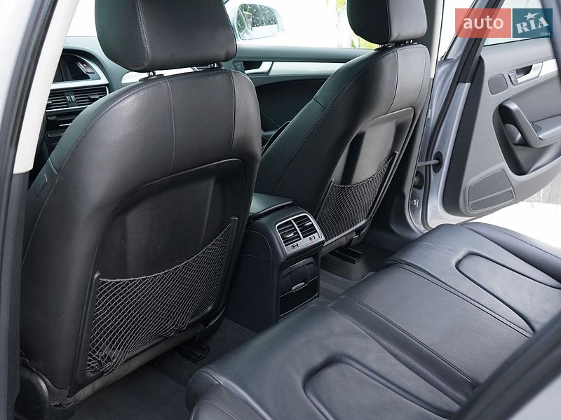 Універсал Audi A4 2015 в Одесі