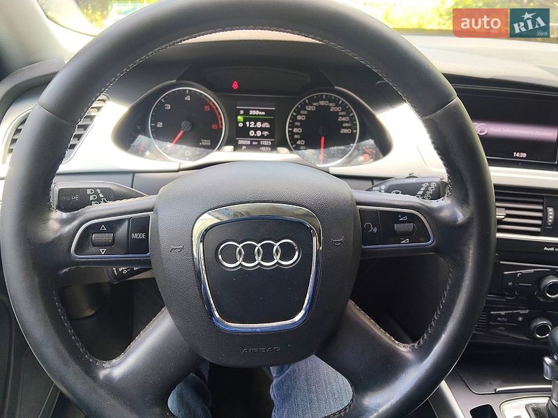 Універсал Audi A4 2010 в Львові
