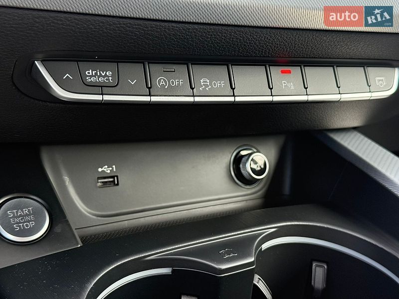 Універсал Audi A4 2019 в Луцьку
