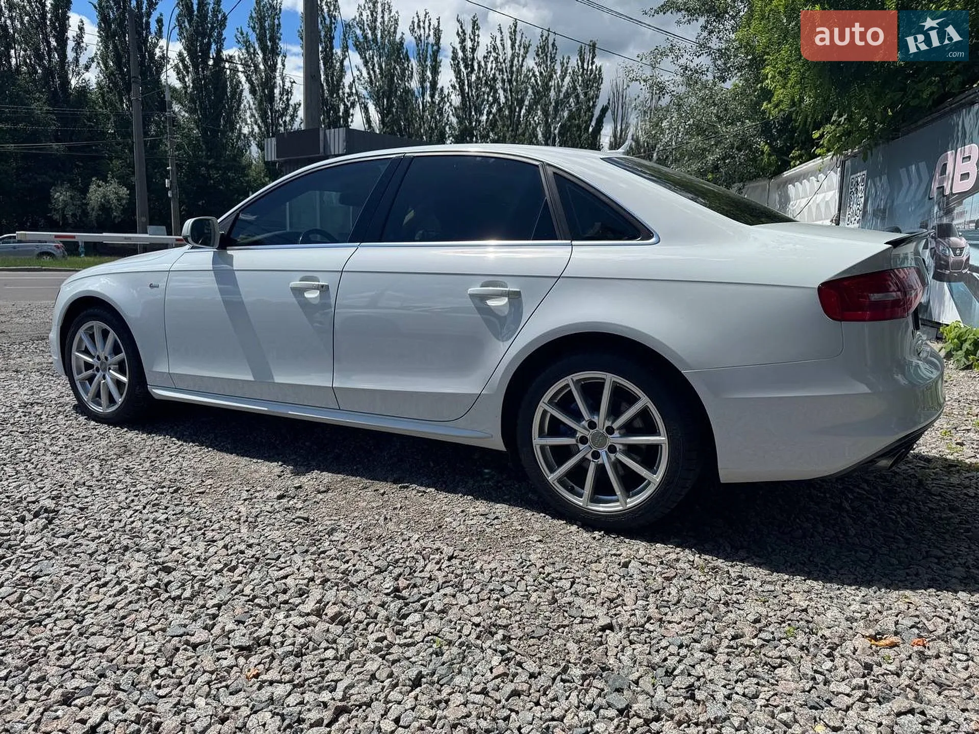 2015 Audi A4 - мініатюра 8
