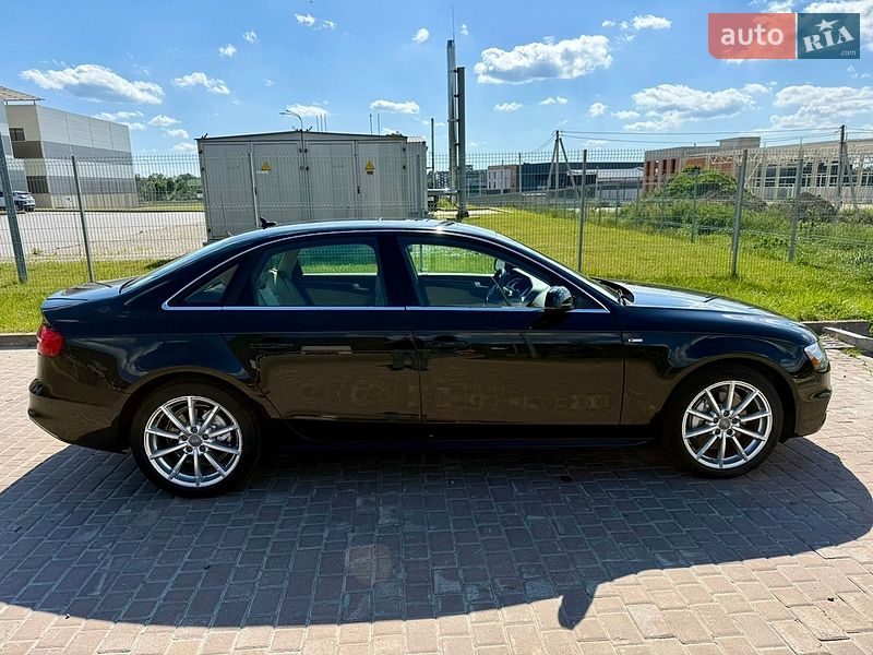 Седан Audi A4 2015 в Львове