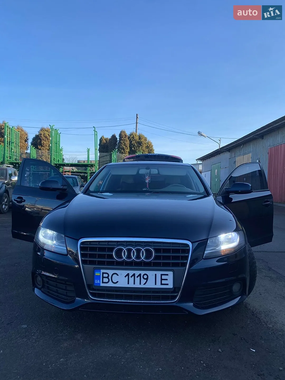 2011 Audi A4 - мініатюра 17