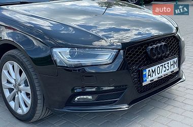 Седан Audi A4 2014 в Бердичеві