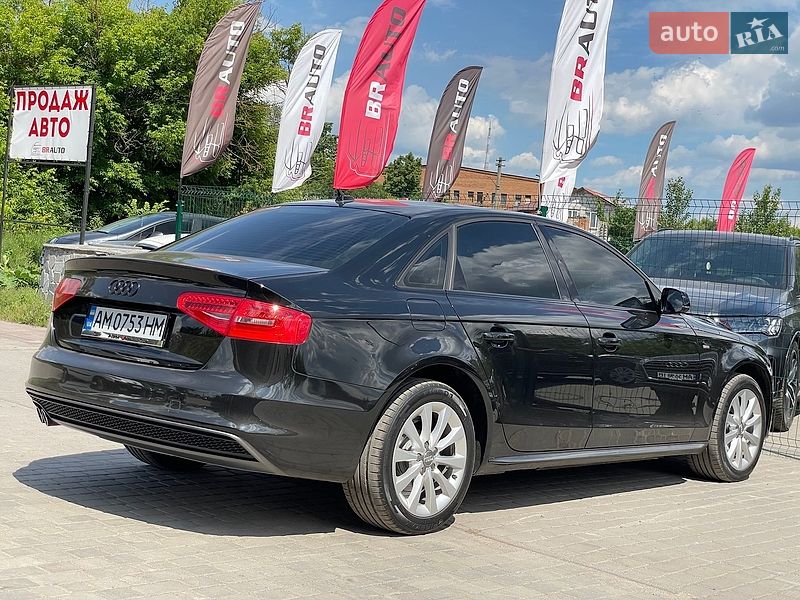Седан Audi A4 2014 в Бердичеві