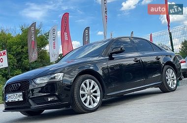 Седан Audi A4 2014 в Бердичеві